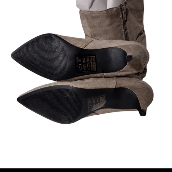 Qupid Faux Suede Slouch Boots NWOT - Picture 8 of 10